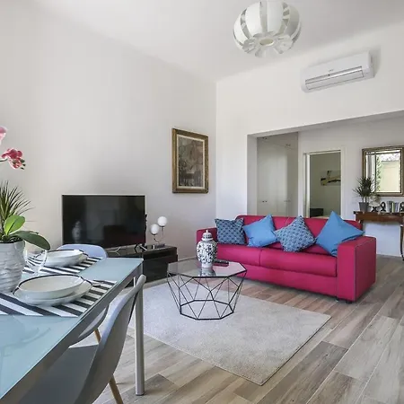 Apartment Modern Comfort In Florence