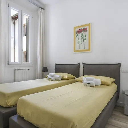 Lejlighed Modern Comfort In